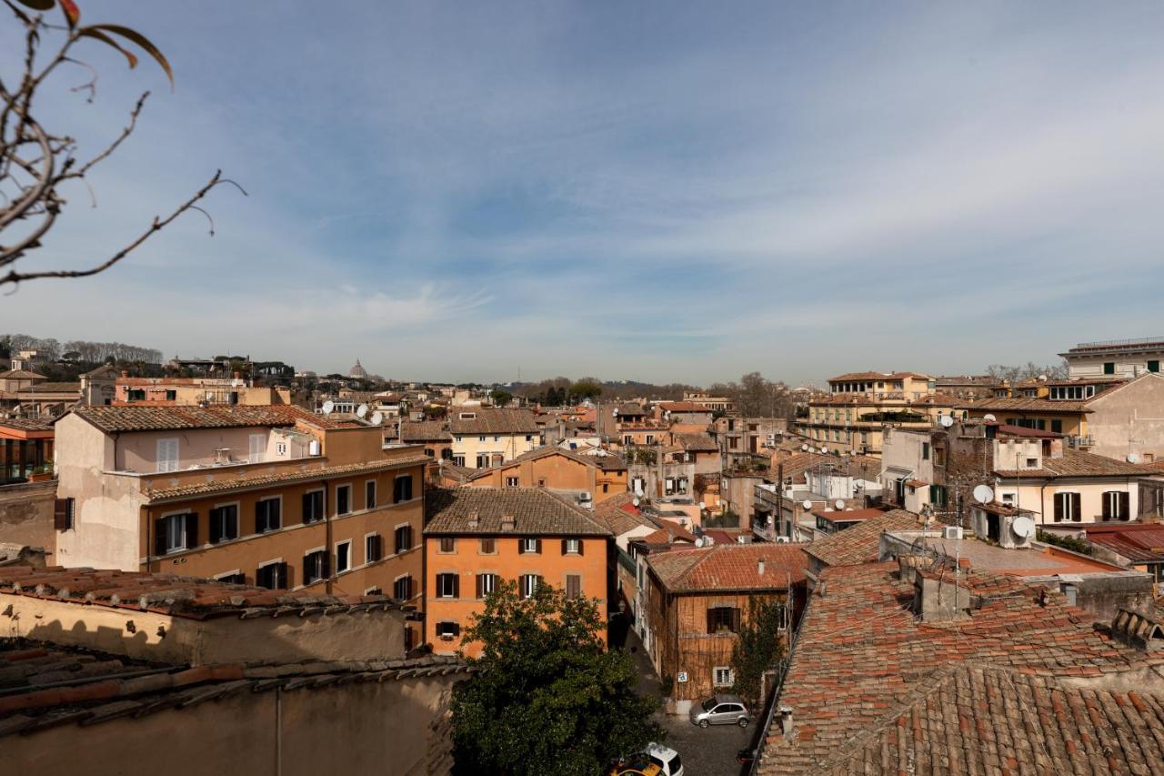 Amazing Penthouse With Terrace And Rooftop In Trastevere Рим Екстер'єр фото