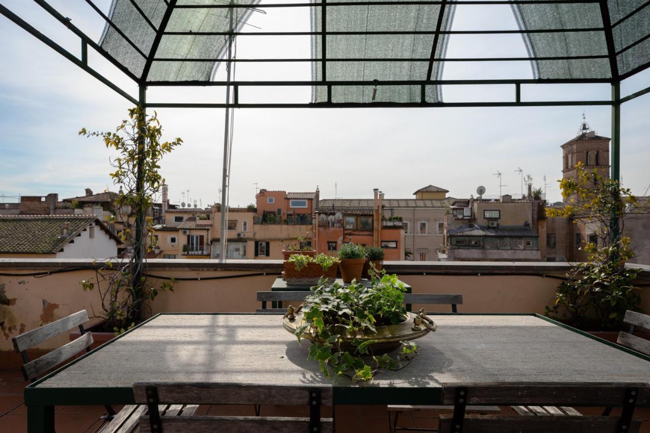 Amazing Penthouse With Terrace And Rooftop In Trastevere Рим Екстер'єр фото