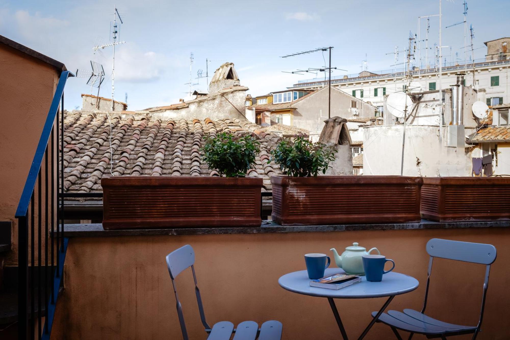 Amazing Penthouse With Terrace And Rooftop In Trastevere Рим Екстер'єр фото