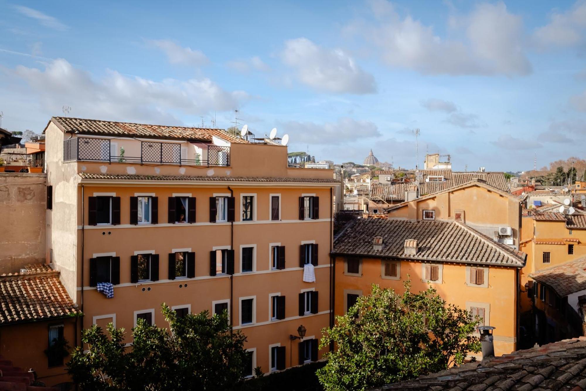 Amazing Penthouse With Terrace And Rooftop In Trastevere Рим Екстер'єр фото